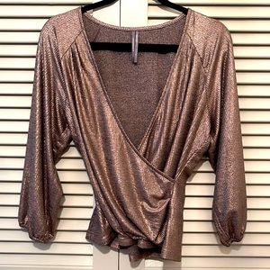 Metallic top